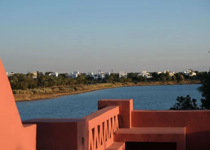 Hébergement de vacances Cozy Townhouse In West Golf - El Gouna