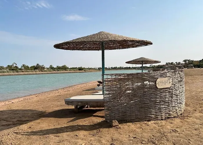 Cozy Townhouse In West Golf - El Gouna *