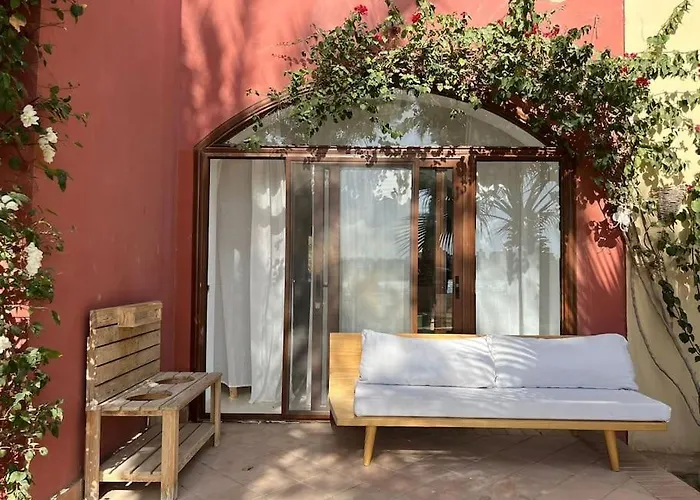 Cozy Townhouse In West Golf - El Gouna Hébergement de vacances *